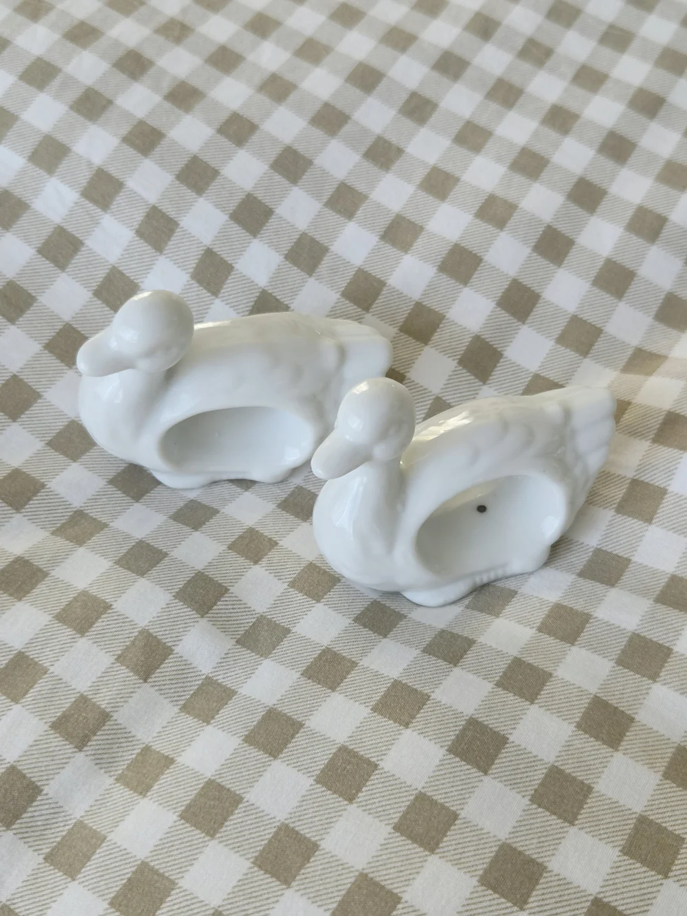 Vintage Set Of 2 White Ceramic / Porcelain Duck Napkin Rings
